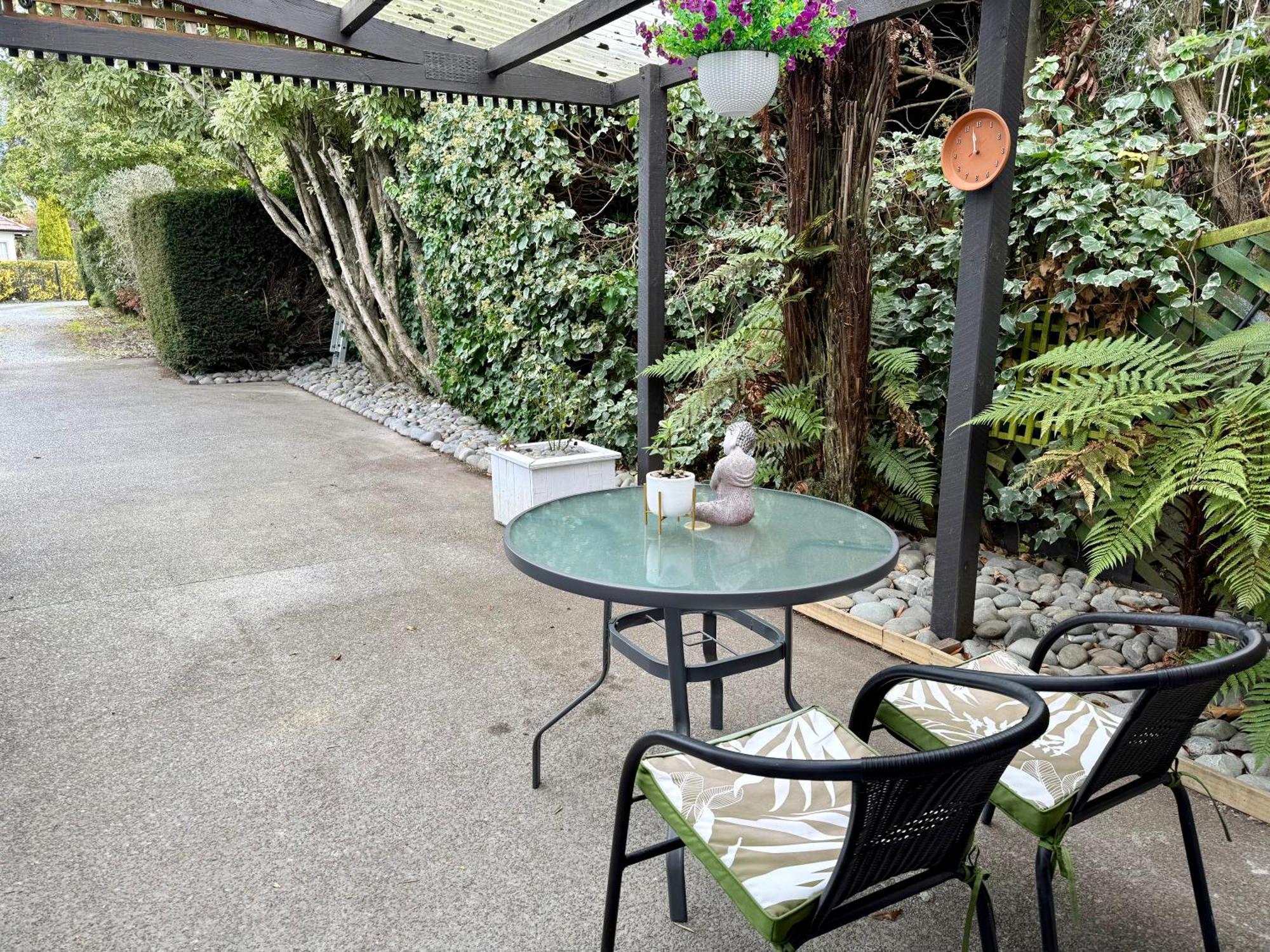 כרייסטצ'רץ' Cozy And Sunny Room Near City To Seapath מראה חיצוני תמונה